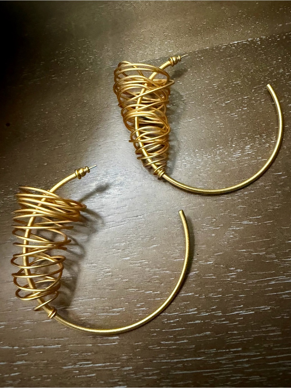 Gold Hoop Spiral Khoi Earrings - Picture 4 of 4